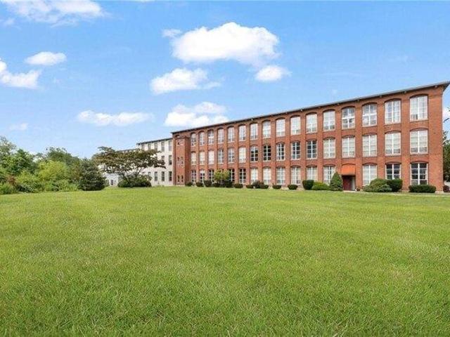 Condo for sale in North Providence, Rhode Island
