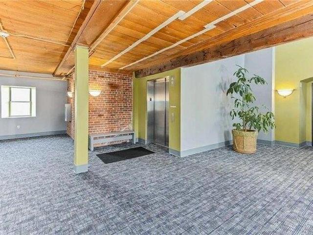 Condo for sale in North Providence, Rhode Island