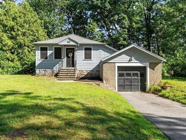 House for sale in North Reading, Massachusetts
