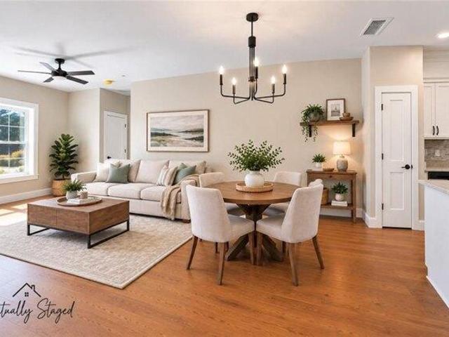 Condo for sale in North Smithfield, Providence County
