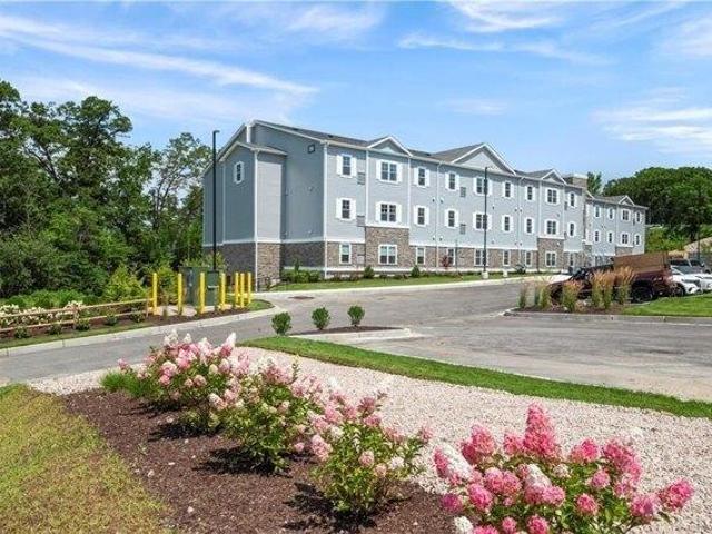 Condo for sale in North Smithfield, Providence County