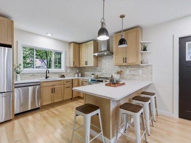 Condo for sale in Laurel Park, Northampton