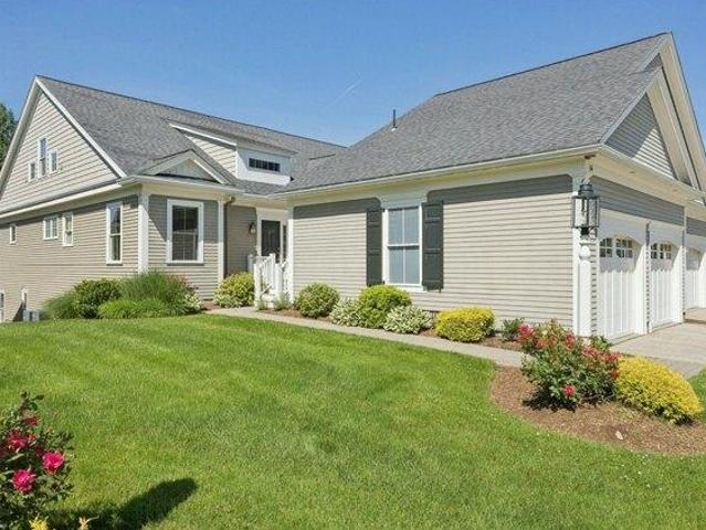 Condo for sale in Northborough, Massachusetts