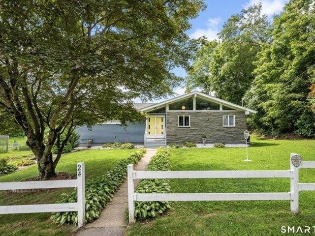 House for sale in Laurel Hill, Norwich