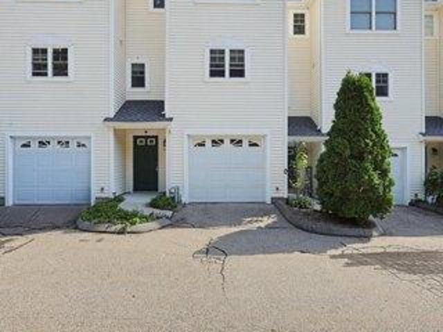 House for sale in Laurel Hill, Norwich