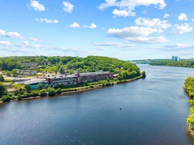 Condo for sale in Norwich