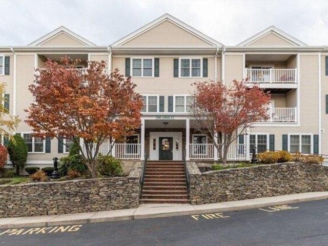 Condo for sale in Norwood, Massachusetts