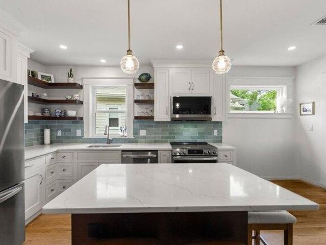 Condo for sale in Norwood, Norfolk County