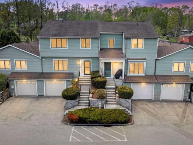 House for sale in Amawalk, New York