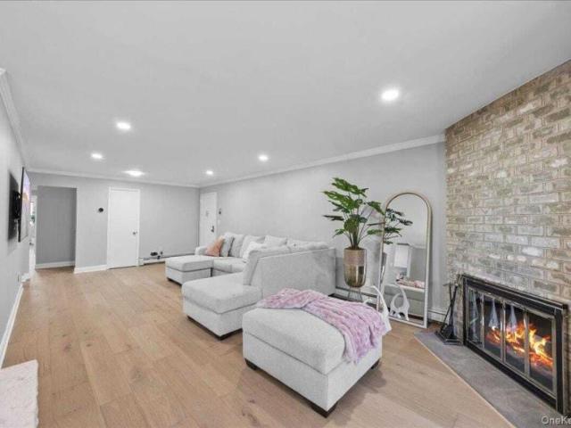 House for sale in White Plains, New York