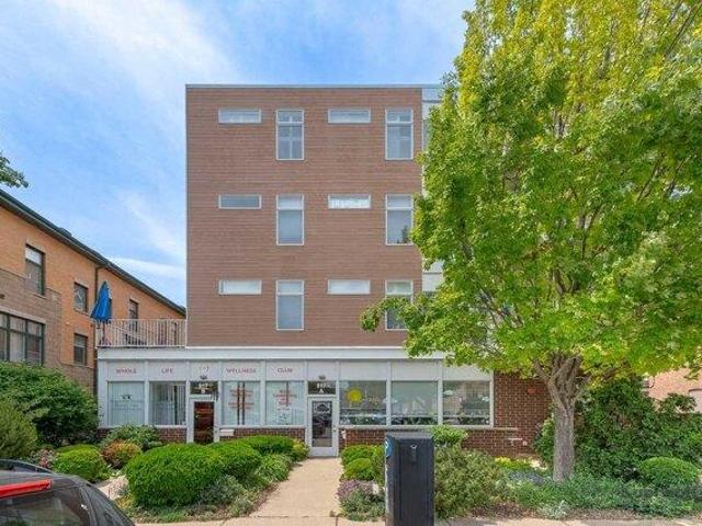 Condo for sale in Oak Park, Illinois