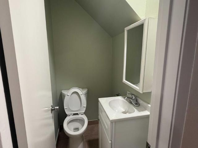 Condo for rent in Oakland, California
