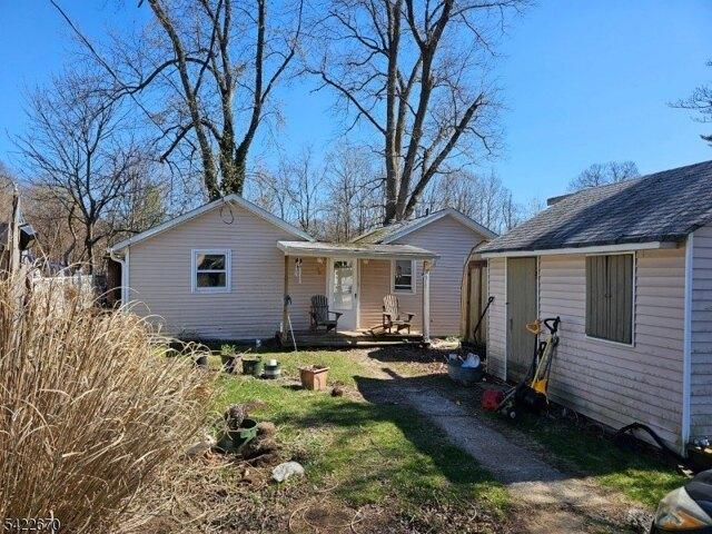 House for sale in Oakland, Bergen County