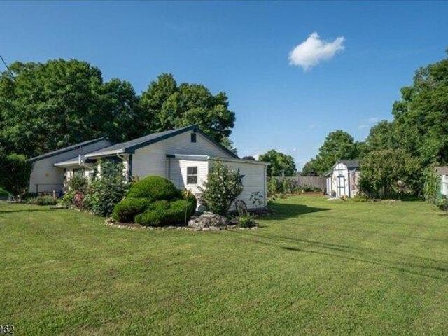House for sale in Ogdensburg, New Jersey