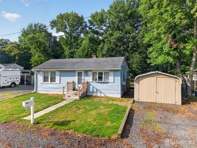 House for sale in Cliffwood, New Jersey