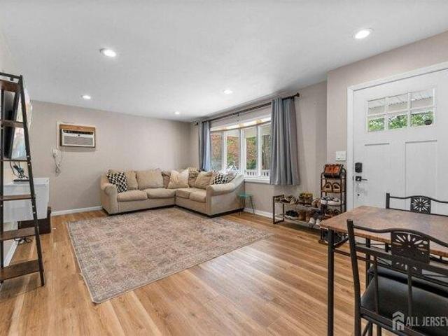 House for sale in Cliffwood, New Jersey