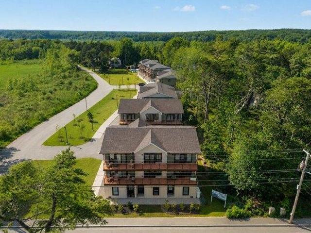 House for sale in Maine