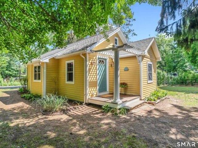 House for sale in Old Saybrook, Connecticut