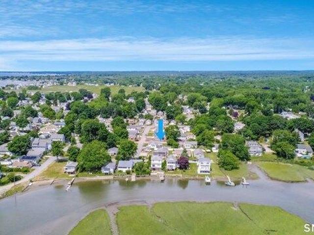 House for sale in Old Saybrook, Connecticut