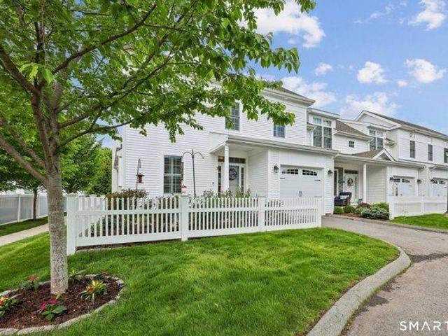 House for sale in Old Saybrook, Connecticut