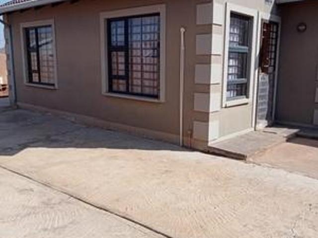 House for sale in Mohlakeng, Gauteng