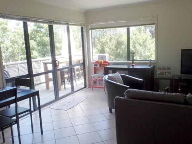 Townhouse for rent in Wairau Valley