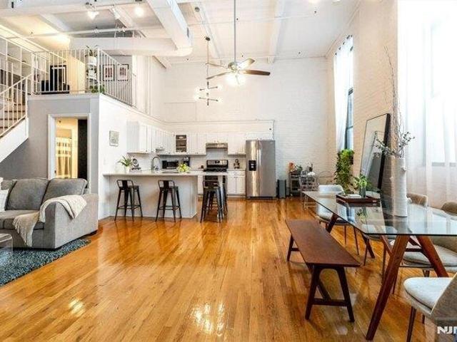 Condo for sale in Orange, New Jersey