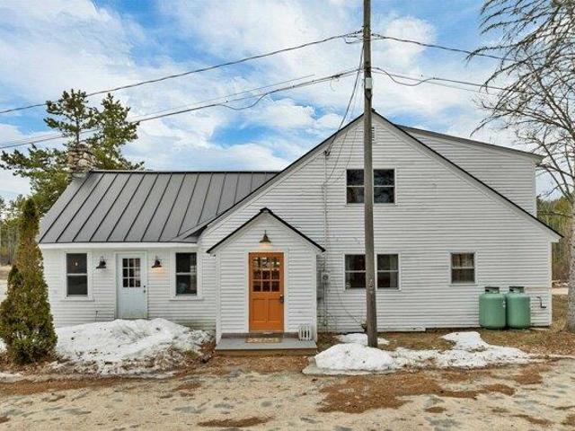 House for sale in New Hampshire