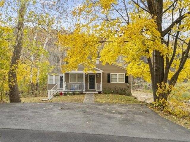 House for sale in Oxford, Connecticut