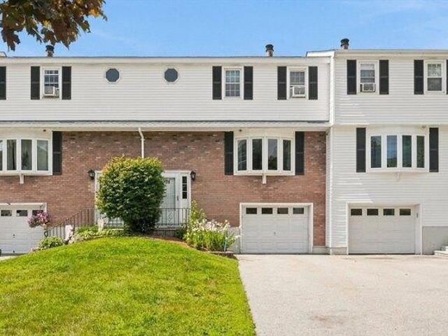 Condo for sale in North Oxford, Massachusetts