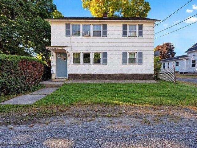 House for sale in Oxford, Worcester County