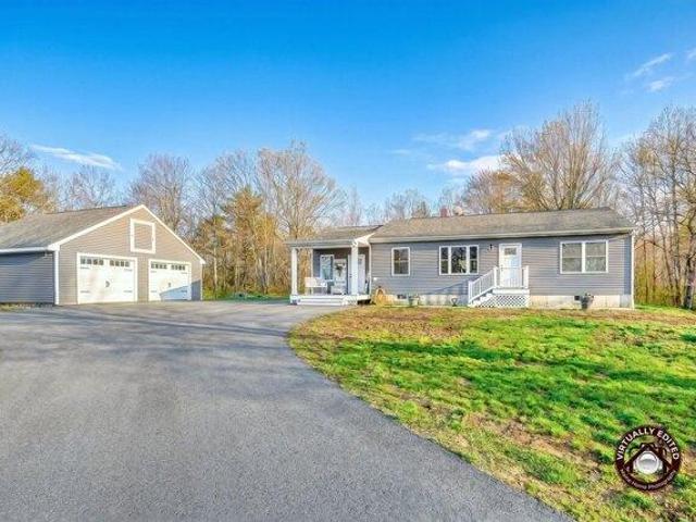 House for sale in Oxford, Maine