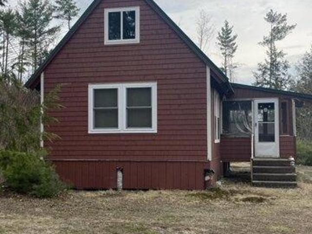 House for sale in Maine