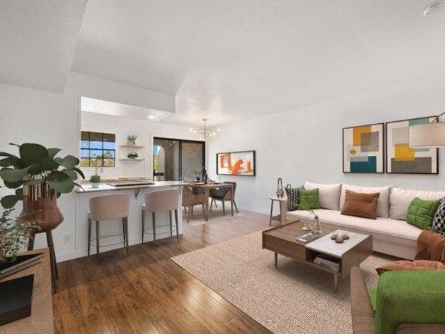 Condo for sale in Palm Springs, California