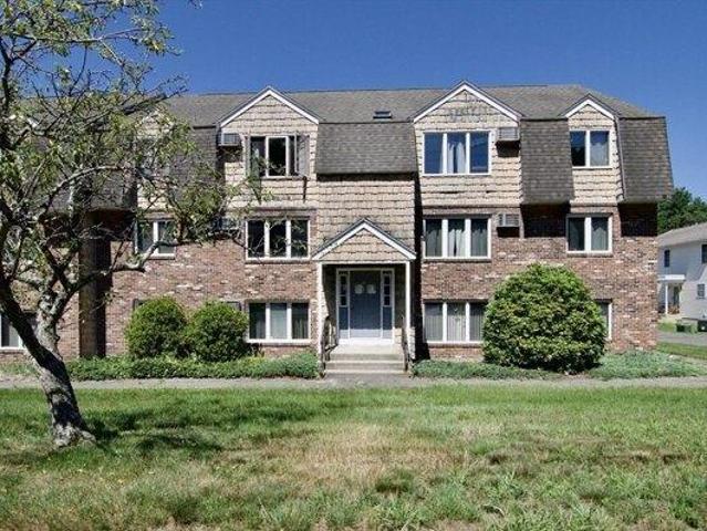 Condo for sale in Hampden, Massachusetts