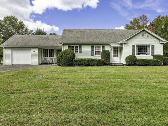 House for sale in Bondsville, Palmer
