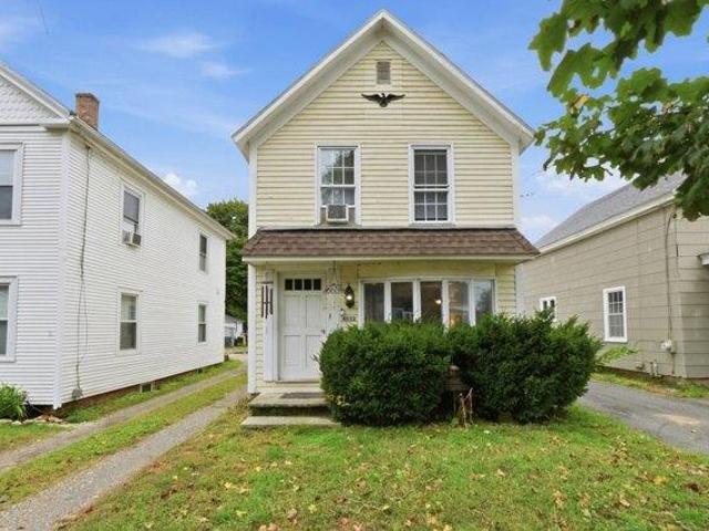 House for sale in Thorndike, Palmer