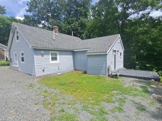 House for sale in Palmyra, Maine