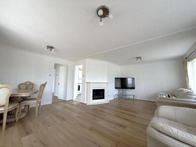 Park Home for rent in Charing, Ashford