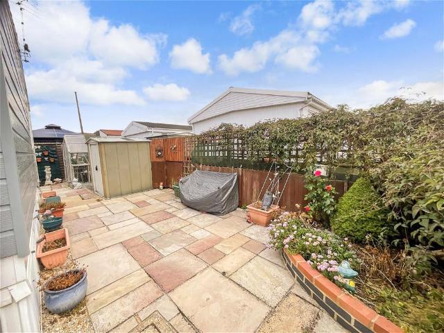 Park Home for sale in Langdon Hills, Essex