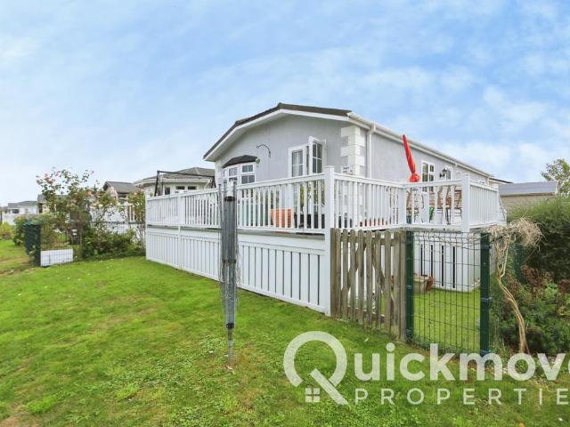 Park Home for sale in Yarwell