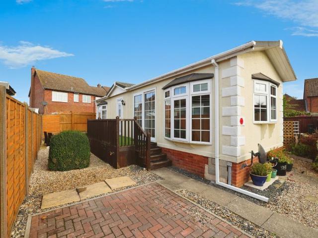 Park Home for sale in Netheravon, Wiltshire