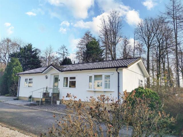 Park Home for sale in Long Ashes Park, Threshfield