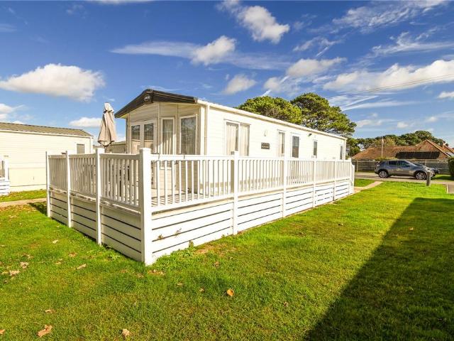 Park Home for sale in Old Milton, New Forest