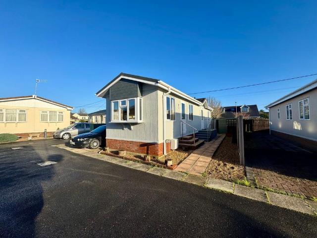 Park Home for sale in Poulner, Ashurst Bridge