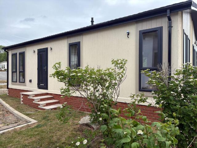 Park Home for sale in Bedingfield, Suffolk