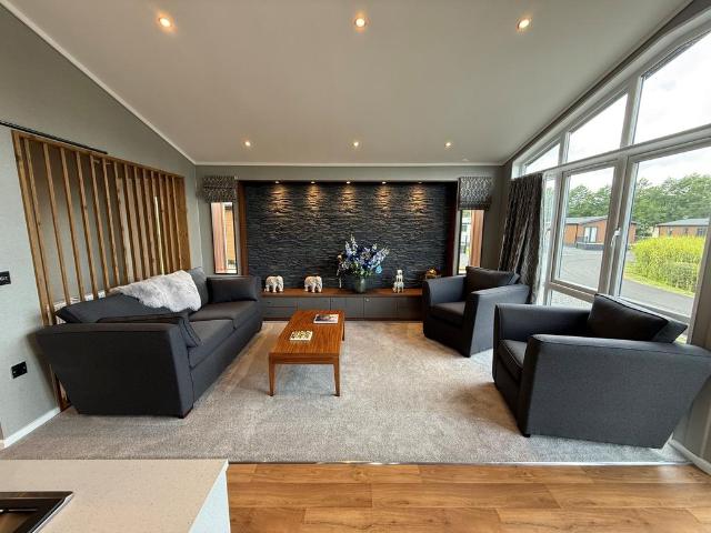 Park Home for sale in Cotebrook, Cheshire
