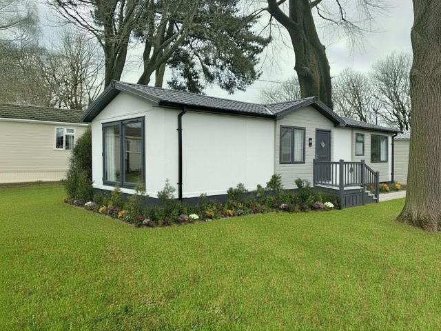 Park Home for sale in Ightenhill, Burnley