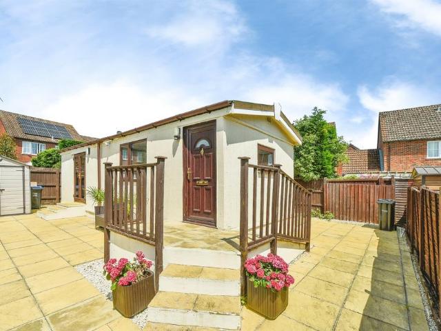 Park Home for sale in Netheravon, Wiltshire