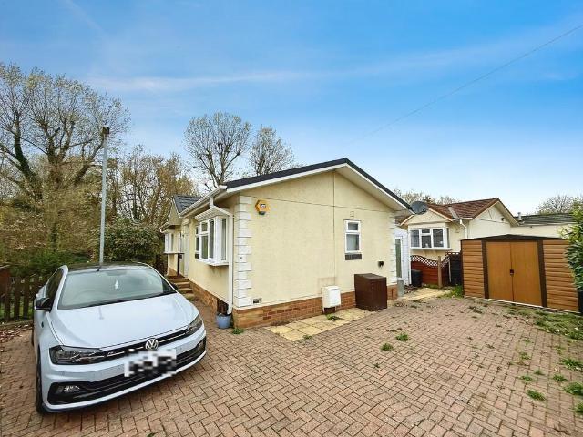 Park Home for sale in Harmondsworth, Isle Of Man